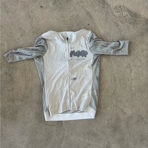 MAAP Men's White and Gray Cycling Jersey